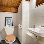 Mika, Alpes Agency, Slope Side Location, Chamonix, Sleeps 4-6 Apartament