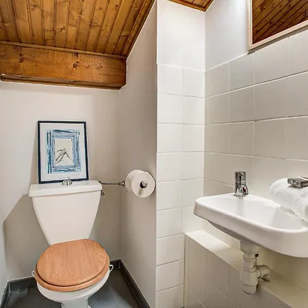 Mika, Alpes Agency, Slope Side Location, Chamonix, Sleeps 4-6 Lejlighed